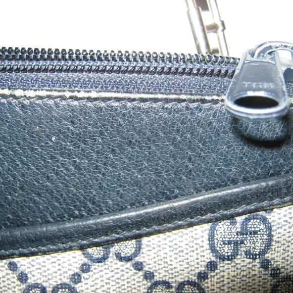 Authentic Vintage Navy Gucci Shoulder Bag - Picture 4 of 16